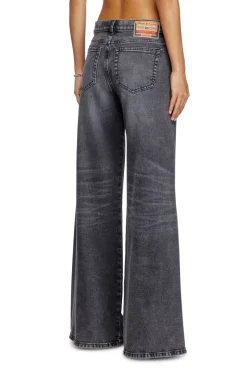 Diesel 1978 D-Akemi Flare Jeans, , W26/L30*Dame Jeans