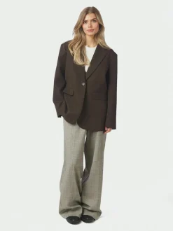 Hot Neo Noir Aarielle Structure Blazer, , 34 Dark Brown