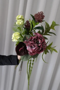 Bloom Objects Glow Kunstig Blomsterbuket, Bordeaux