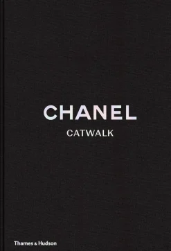 Hot New Mags Chanel Catwalk
