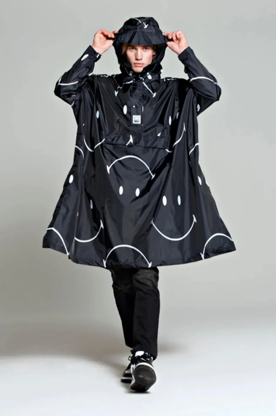 Rainkiss x Smiley Regnponcho,*Dame Jakker & Frakker