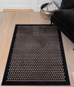 Outlet Tica Copenhagen Dot Gulvmåtte, , 90x130 cm Sort/Sand