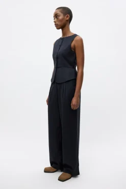 New Envii Enfresno Vest, , 40 Dark Navy Pinstripe