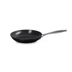 Clearance Le Creuset Essential Non-Stick Ceramic Stegepande, , Ø24 cm Black