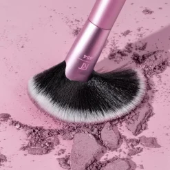 Real Techniques Extra Big Finishing Brush* Makeupbørster