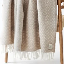 Hot Arctic Gundega Plaid, , 130x200 cm Sand