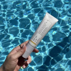 Clearance Raz Skincare Invisible Face Fluid Solcreme, , 50 ml SPF 50+