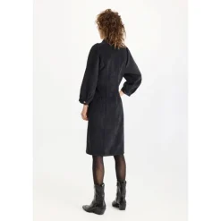 Clearance IN FRONT Ivy Kjole, , XL Black