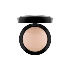 Clearance MAC Mineralize Skinfinish/Natural Pudder, Medium