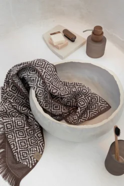 Clearance Mette Ditmer Morocco Håndklæde, , 70x135 cm Chocolate/Off-white