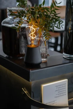 Clearance Humble One Bordlampe, Black Wood