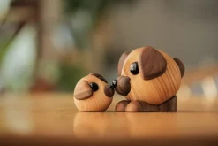 FableWood Pick-Me-Up Molly Hunden* Pynt & Interiør
