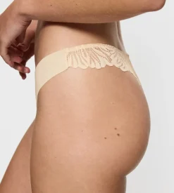 Best Triumph Pretty Micro G-string, , M Creamy Dream