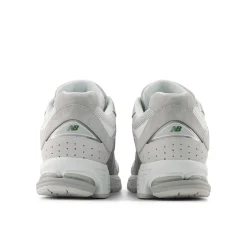 Discount New Balance 2002R Sneakers, , 39.5 Raincloud/Grey Matter