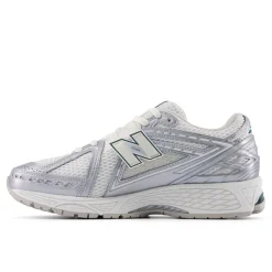 New New Balance 1906R Sneakers, , 40 Silver Metalic/Sea Salt