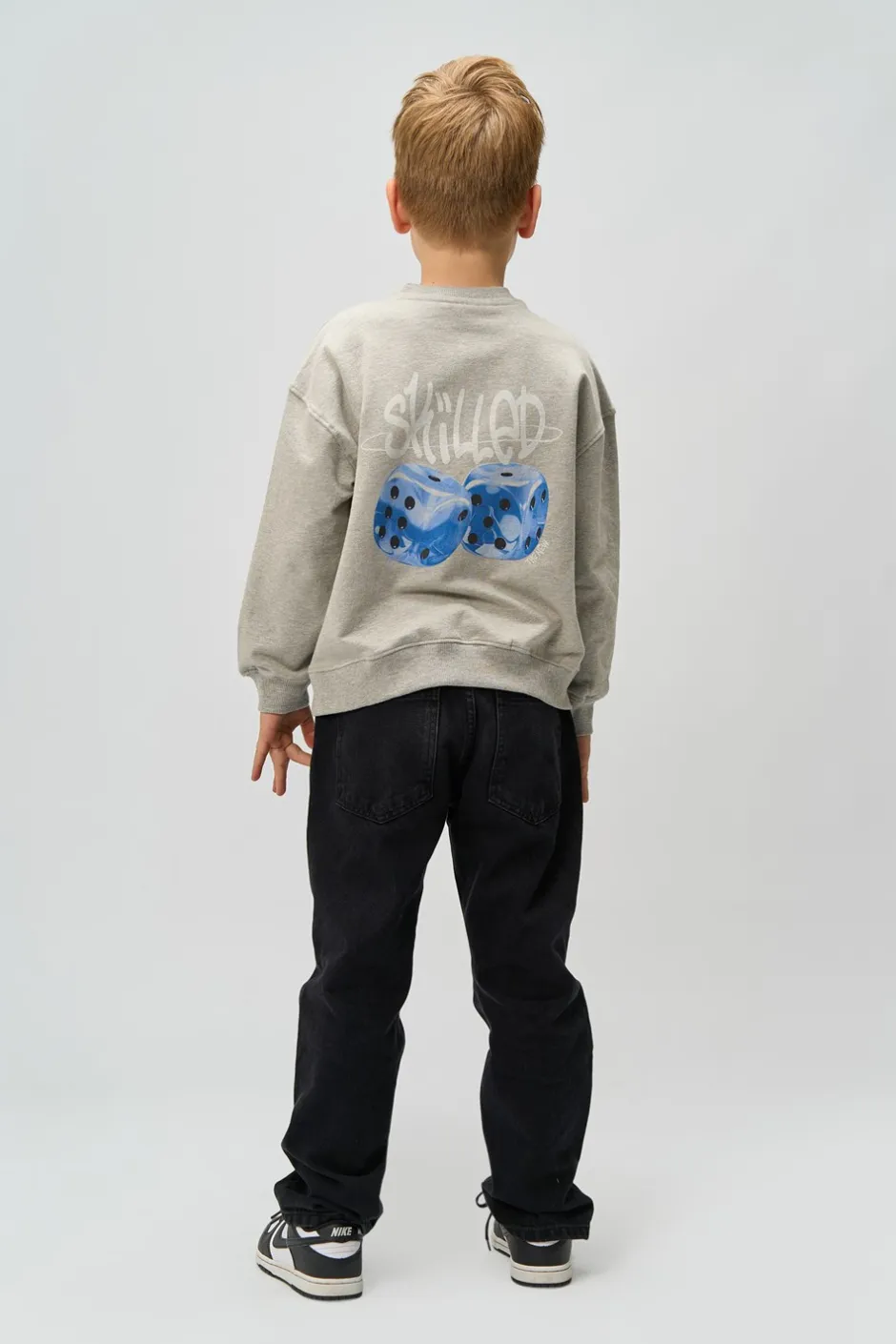 THE NEW Ron Oversize Sweatshirt, , 134-140 cm*Børn Strik & Sweatshirts