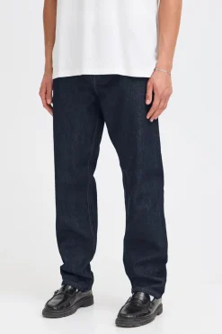 Outlet Solid Ryan Selvedge Jeans, , W34/L32 Raw Denim