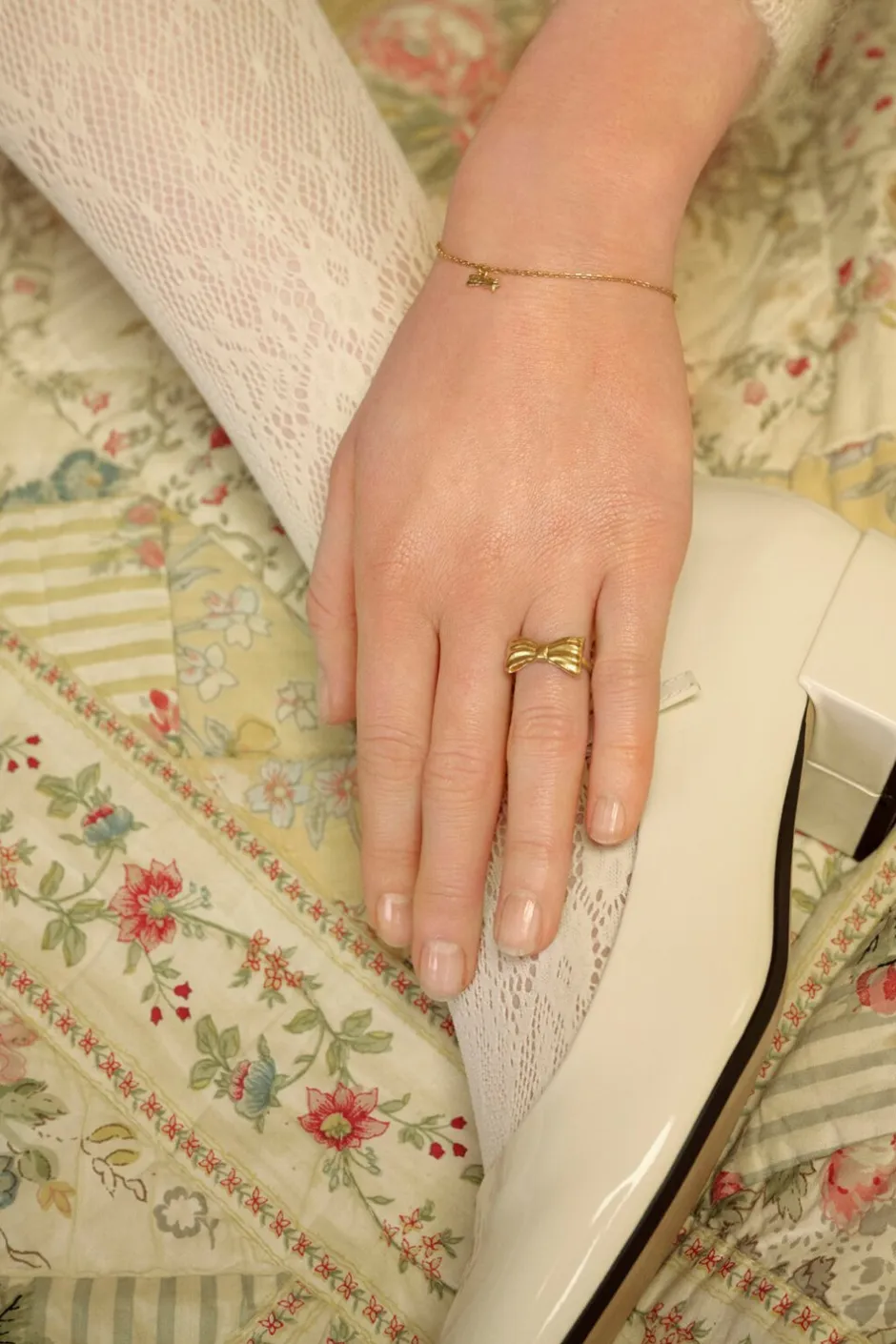 Maanesten Satin Ring, , 55 Gold Plated