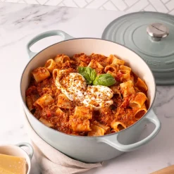 Discount Le Creuset Signature Rund Støbejernsgryde, , 4,2 L Sea Salt