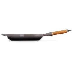 Sale Le Creuset Signature Støbejerns Stegepande Med Træhåndtag, , Ø28 cm Flint