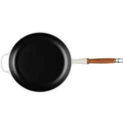 Sale Le Creuset Signature Støbejerns Stegepande Med Træhåndtag, , Ø28 cm Meringue