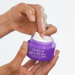 Clinique Smart Clinical Repair SPF 30 Wrinkle Correcting Cream, 75 ml* Hudpleje