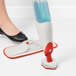 Clearance OXO Spray Moppe