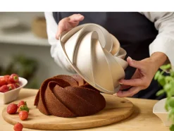 Blomsterbergs Swirl Bundt-Kageform, Ø24 cm* Bagning