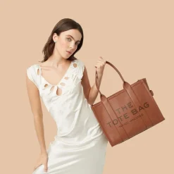Marc Jacobs The Leather Large Tote Bag,*Dame Shoppere