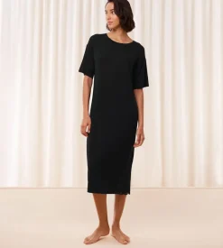 Triumph Timeless Sensual Kortærmet Natkjole, , 40*Dame Loungewear