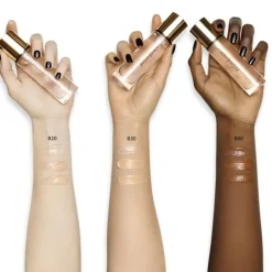 Yves Saint Laurent Touche Éclat Blur Primer* Ansigt
