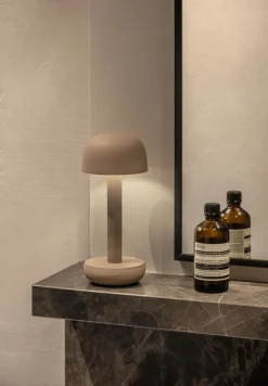Humble Two Bordlampe,* Bordlamper