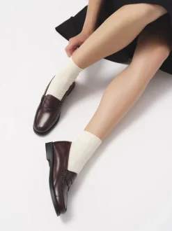 Discount G.H. Bass Weejun II Penny Loafers, , 40 Wine